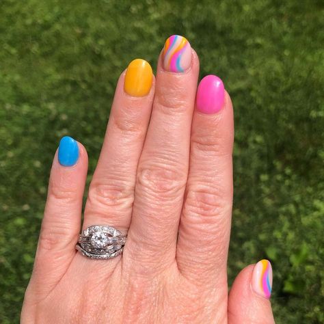 manicure with pansexual pride flag colors of blue, pink, and yellow Pan Flag Nails, Pansexual Nails Designs, Pride Nails 2023, Pan Nails Pride, Pansexual Tattoo Ideas, Pansexual Pride Makeup, Pan Pride Nails, Pansexual Nail Art, Pansexual Pride Nails