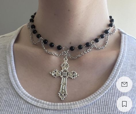 Diy Goth Jewelry, Goth Jewelry Diy, Nas Hip Hop, Gothic Jewelry Diy, Alternative Accessories, Grunge Necklace, Ethereal Jewelry, Grunge Jewelry, Goth Necklace