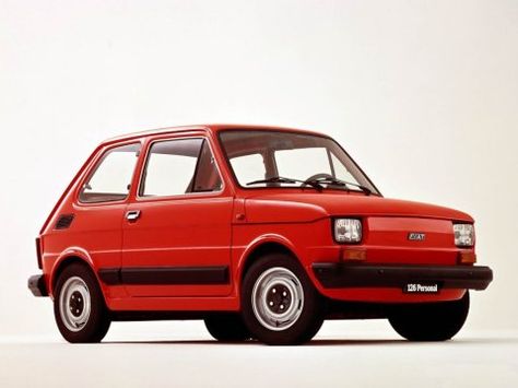 Fiat 126 Nowhere near as highly sought after as the Fiat 500, nevertheless the 126 remained reasonably true to the original formula. Fiat 126, Fiat 850, Microcar, Hummer H1, Tiny Cars, Fiat Chrysler Automobiles, Fiat Abarth, Car Polish, Euro Cars