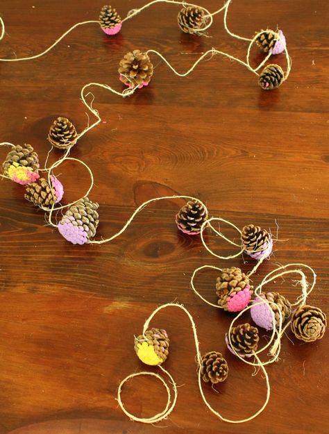 Spring Nature Crafts, Sukkah Decorations, Pine Cone Garland, Yule Crafts, Preschool Arts And Crafts, Spring Crafts For Kids, Cones Crafts, Pine Cone Crafts, Creative Activities For Kids