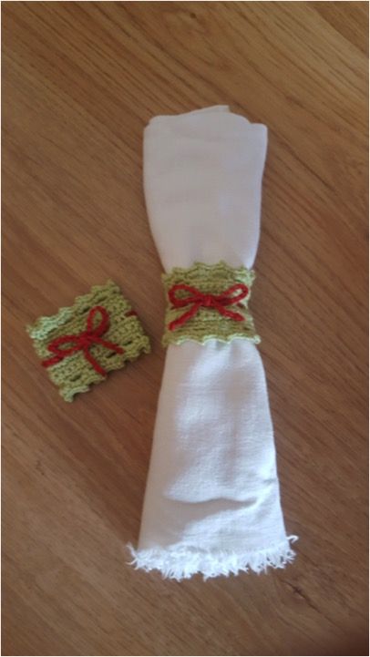 Free Crochet Napkin Ring Patterns, Crochet Serviette Rings, Crocheted Napkin Rings, Crochet Christmas Napkin Rings Free Pattern, Crochet Napkin Holder Free Pattern, Crochet Napkin Rings Pattern Free, Crochet Napkin Holder, Crochet Napkin Rings, Xmas Messages