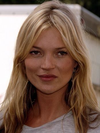 Kate Miss Blonde, Kate Moss Haircut 90s, Kate Moss No Makeup, Kate Moss Hair Color, Kate Moss Blonde Hair, Kate Moss Hair 90s, Kate Moss Haircut, Kate Moss Blonde, 00s Haircut