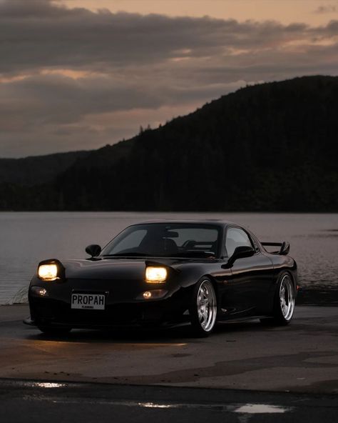 Black Miata Aesthetic, Black Mazda Miata, Black Rx7, Mazda Rx7 Black, Miata Aesthetic, Black Miata, Mazda Black, Best Jdm Cars, Street Racing Cars