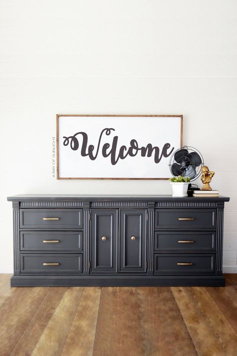 Painting a Dresser Gray Dark Grey Dresser, Charcoal Grey Bedrooms, Painting A Dresser, Best Paint For Wood, Grey Painted Furniture, Gray Painted Furniture, Gray Dresser, Chalk Paint Dresser, Homemade Chalk Paint