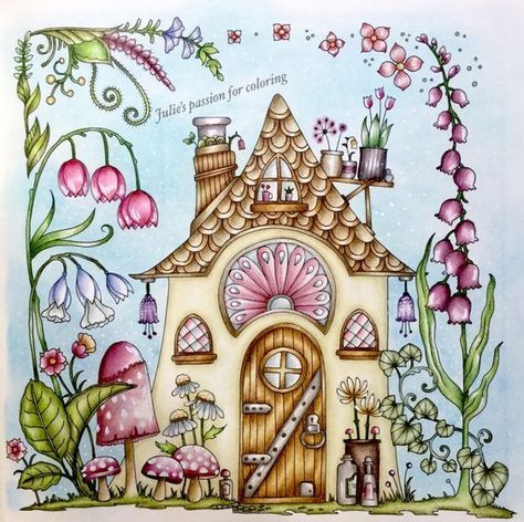 Johanna Basford Secret Garden Coloring Book, Enchanted Forest Coloring Book, Flowers Mandala, Joanna Basford Coloring, Mandala Ideas, Johanna Basford Secret Garden, Enchanted Forest Coloring, World Of Flowers, Joanna Basford