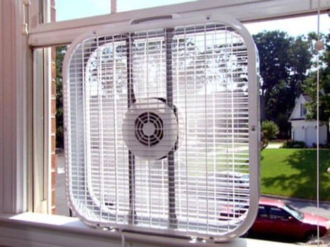 Point Box Fans Out The Windows | Ways to Keep Your House Cool During The Summer | https://survivallife.com/keep-house-cool-during-summer/ Window Fan, Diy Home Security, Window Air Conditioner, Survival Life, Survival Food, Power Outage, Survival Prepping, Survival Tips, The Good Old Days