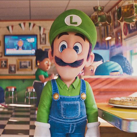 Mario Pfps, Luigi Movie, Luigi Board, Super Mario Bros Film, Green Warriors, Mario Theme, Mario Movie, The Super Mario Bros Movie, Mario Mario