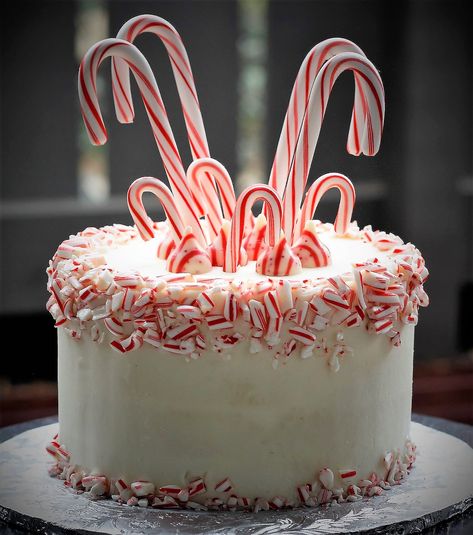 Candy cane cake #cake #candycane Candy Cane Cake Decoration, Candy Cane Cake Ideas, Candy Cane Cake, Calendar Girls, Beautiful Disaster, White Candy, Cake Cake, 7th Birthday, Cupcake Cookies