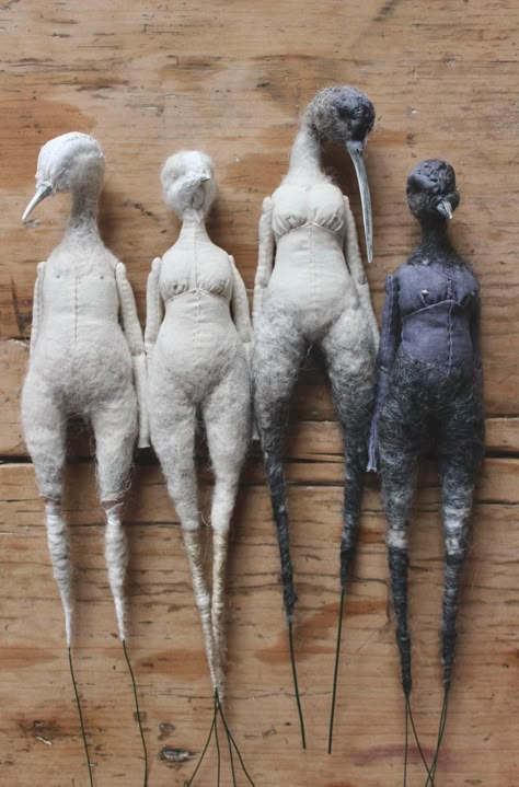 Takken Decor, Slow Design, Lace Art, Spirit Dolls, Arte Inspo, Textile Designer, Soft Sculpture, Cloth Dolls, Art Textile