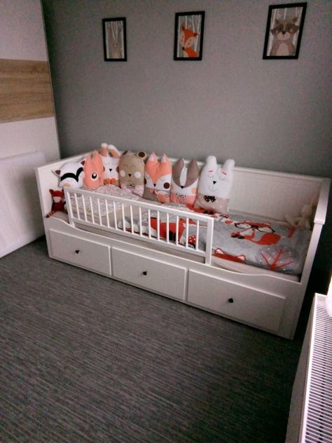 Ikea Divan, Hemnes Bed, Nursery Hacks, Bedroom Ikea, Collage Decor, Baby Room Organization, Baby Wishlist, Baby Nursery Neutral, Baby Boy Room Decor