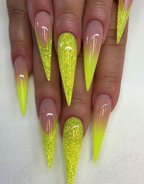 Yellow Stilleto Nails, Neon Yellow Nails, Acrylic Nails Stiletto, Yellow Nail Art, Yellow Nails Design, Shape Nails, Stiletto Nail Art, Stiletto Nails Designs, Her Nails