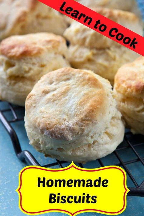 Learn how to cook homemade biscuits from scratch with this easy recipe and video. You can make the best Southern biscuits that are fluffy, tender, and perfect for breakfast or dinner. All you need is flour, baking powder, salt, shortening, and milk. #biscuits #biscuitrecipe #southernfood #quickbread Biscuit Recipe Shortening, Homemade Biscuits From Scratch, Homemade Sausage Gravy, Easy Homemade Biscuits, Homemade Biscuits Recipe, Homemade Breads, Greek Yogurt Recipes, Biscuits Easy, Copykat Recipes