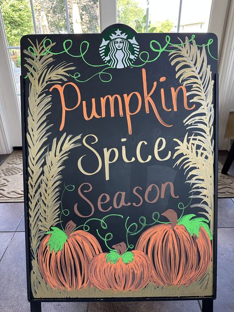 Autumn Coffee Shop Decor, Pumpkin Patch Chalkboard Ideas, Fall Coffee Board Ideas, Starbucks Sign, Starbucks Drawing, Starbucks Chalkboard, Fall Chalkboard Art, Halloween Chalkboard Art, Cafe Chalkboard