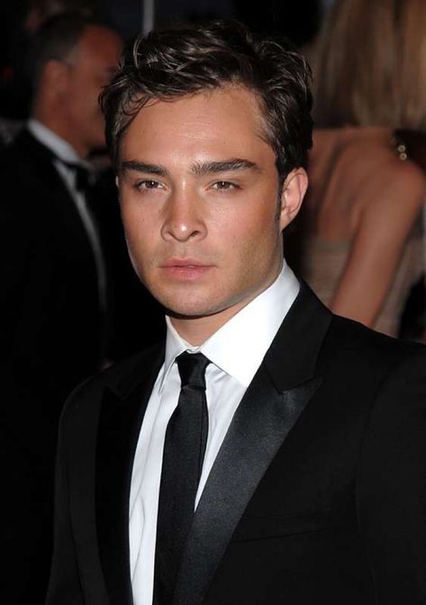 Chuck Bass Ed Westwick, Kiss Books, Movie Videos, Chuck Blair, Chuck And Blair, Gentlemen Wear, Ed Westwick, Chuck Bass, Hollywood Movies