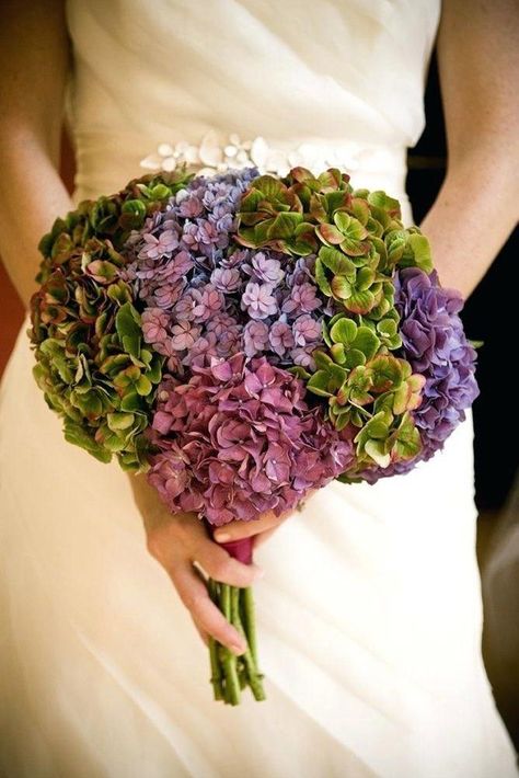 Enchanted Forest Wedding Theme, Hydrangea Bouquet Wedding, Wedding Themes Spring, Forest Theme Wedding, Spring Wedding Bouquets, Enchanted Forest Wedding, Hydrangea Bouquet, Hydrangeas Wedding, Hydrangea Purple