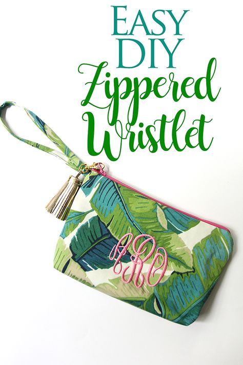 Easy-to-Sew DIY Zippered Wristlet | Less Than Perfect Life of Bliss | home, diy, travel, parties, family, faith Wristlet Patterns, Tips For Sewing, Pouch Diy, Small Zipper Pouch, Sew Bags, Bags To Sew, Bag Tutorials, Pouch Bags, Diy Wallet