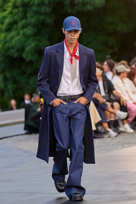 Parisian Wardrobe, Mens Inspo, Guy Fashion, Moda Paris, Estilo Preppy, Layering Outfits, Men Model, Mode Inspo, Spring 2023