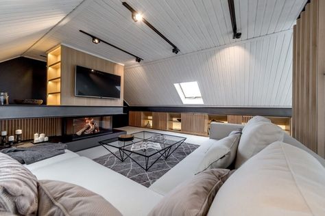 Attic Apartment by Lofting Attic Living Room, Attic Shelves, Recreation Room, Cozy Rooms, Best Living Room Design, Apartment Loft, Contemporary Living Room Design, Small Attic, Attic Flooring