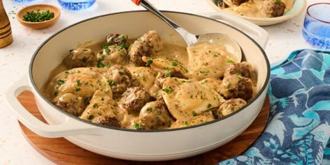 Pierogi And Meatball Skillet, Easy Sunday Dinner Ideas, Meatball Skillet, Steak Lunch, Easy Sunday Dinner, Sunday Dinner Ideas, Frozen Meatballs, Creamy Mashed Potatoes, Skillet Meals