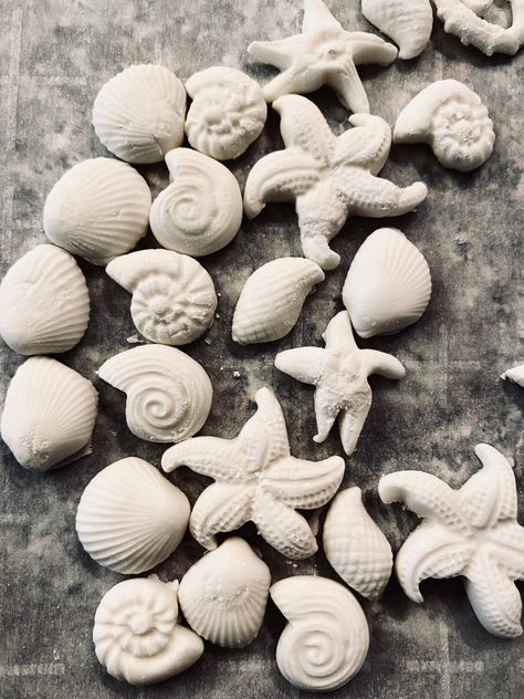 How to Make Fondant Seashell Decorations - Homestyle Alchemy How To Make A Clam Shell Prop, Seashell Polymer Clay, Seashell Fondant Tutorial, How To Make Fondant Sea Creatures, Fondant Seashells, Sea Shell Cake Idea, Edible Luster Dust, Beach Themed Cakes, Silicone Baking Sheet