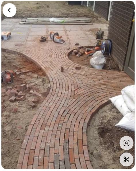 Curved Brick Pathway, Brick Walkway Patterns, Small Backyard With Pool Ideas, Brick Paving Patterns, Pool Selfie Ideas, Backyard With Pool Ideas, Small Backyard With Pool, Cute Pool Pics, Brick Pathway Garden