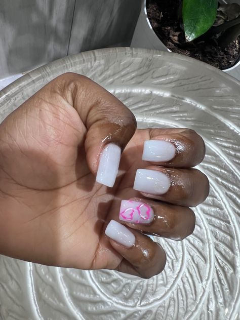 White Nails With A Pink Heart, White French Tip With Pink Heart, White Nails With Pink Designs, Pink And White Nails Acrylic, Short White Nails With Design, Heart On Nails, Pink Powder Nails, White Short Nails, Nails With Pink