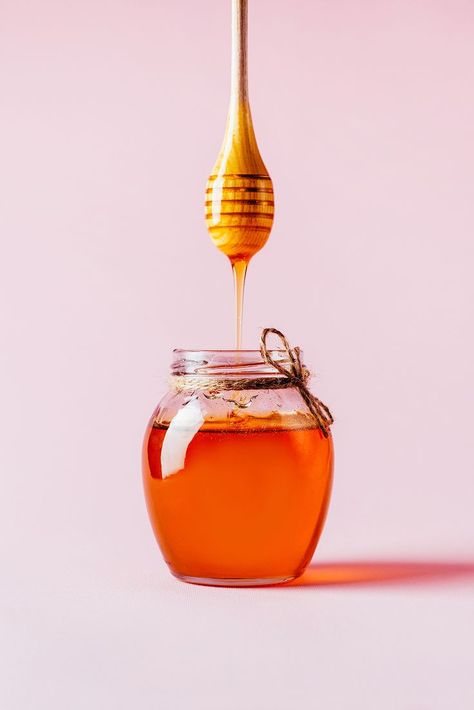 honey Honey Jar Photography, Honey Pot Illustration, Honey Art, Bee Photography, Honey Photography, Honey Brand, Honey Tea, Honey Recipes, Honey Jar