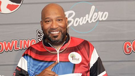 Man shot by rapper Bun B thrown in jail for alleged home invasion A man shot by Houston rapper Bun B during an alleged home invasion is facing charges of aggravated robbery and burglary. Music Video Set, Beyonce Music, Bun B, Video Set, Man Weave, Video Setting, Masked Man, Hip Hop Culture, The Breakfast Club