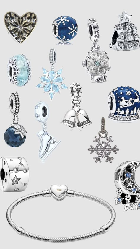 Dream winter pandora bracelet Pandora Winter, Pandora Bracelet Charms Ideas, Pandora Bracelet Designs, Pandora Inspiration, Pandora Bracelet Charms, Charm Rings, Pandora Bracelet, Pandora Charms, Bracelet Designs