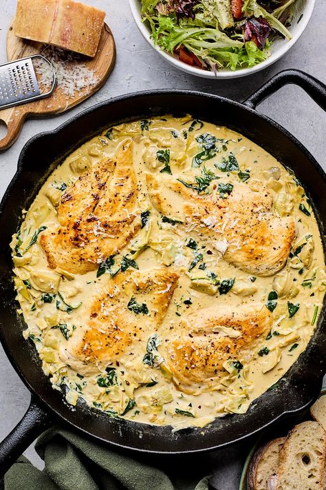 Spinach Artichoke Chicken Creamy Chicken Artichoke Casserole, Chicken Spinach Artichoke Recipes, Recipes With Peas Dinners, Pesto Artichoke Chicken, Spring Weeknight Dinners, Chicken And Artichoke Recipes, Artichoke Chicken Recipes, Artichoke Chicken Piccata, Artichoke Spinach Chicken