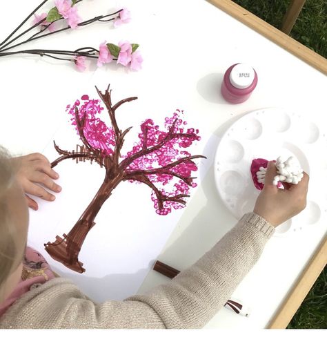 Bundle of q-tips to create blossoms on tree- Spring Unit Q Tip Art, Playing Outside, Spring Preschool, Cherry Blossom Art, Handprint Craft, Spring Tree, Fun Printables, Plate Crafts, Blossoms Art