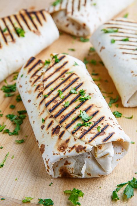 Pork Adobo Burritos Burritos With Rice, Burrito Recipe Healthy, Tomatillo Ranch, Low Carb Burrito, Beef Taco Recipe, Burrito Recipes, Tacos Easy, Ranch Sauce, Pork Adobo