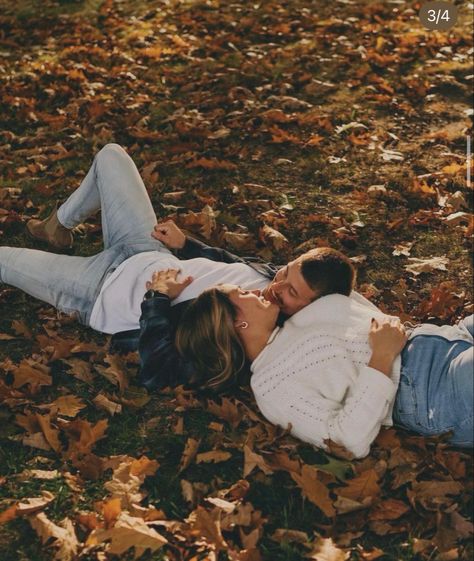 Cute New Couple Pictures, Cute Couple Pics At Pumpkin Patch, Couples Fall Engagement Photos, Fall Boyfriend Girlfriend Pictures, Fall Props Photography, Pumpkin Patch Bf And Gf, Couple Poses For Fall Pictures, Fall Pictures Inspiration, Apple Orchard Engagement Photoshoot