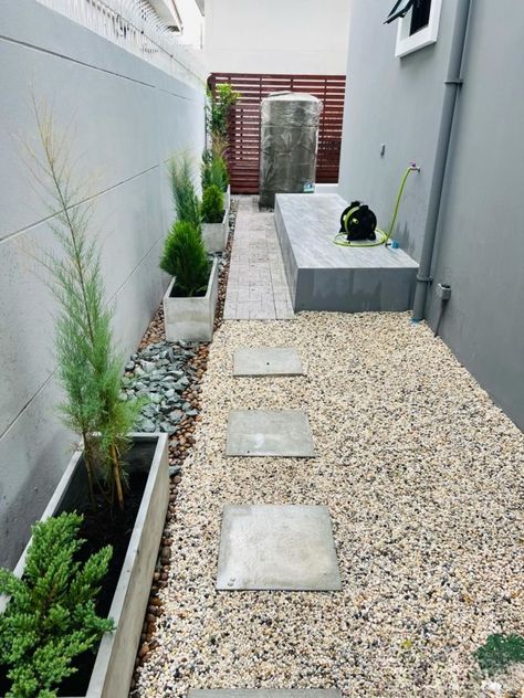 Side Yard Landscaping Ideas, Ideas For Yard, Terrace Designs, Garden Decks, Beautiful Terrace, Gravel Landscaping, Yard Landscaping Simple, Side Yard Landscaping, Van Horn