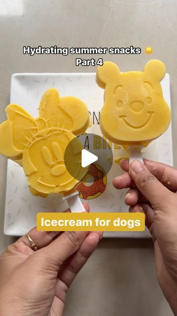 Krupaali, Shibu & Momo | Choose any dog friendly fruit and make this healthy icecream for yourself and your babies 😋

Dogs don’t drink enough water in summer and to... | Instagram Dog Influencer, Fruits For Dogs, Cream Dog, Pet Snacks, A Balanced Meal, Dessert Homemade, Drink Enough Water, Dog Ice Cream, Dehydrated Fruit