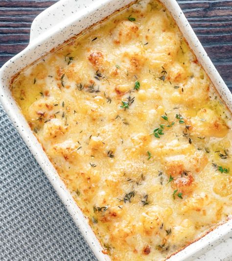 Creamy Cheesy Baked Gnocchi Simple Italian Pasta, Italian Casseroles, Cheesy Gnocchi, Italian Pasta Bake, Gnocchi Recipes Easy, Cooking With Nonna, Homemade Macaroni And Cheese, Spaghetti Lasagna, Gnocchi Dishes