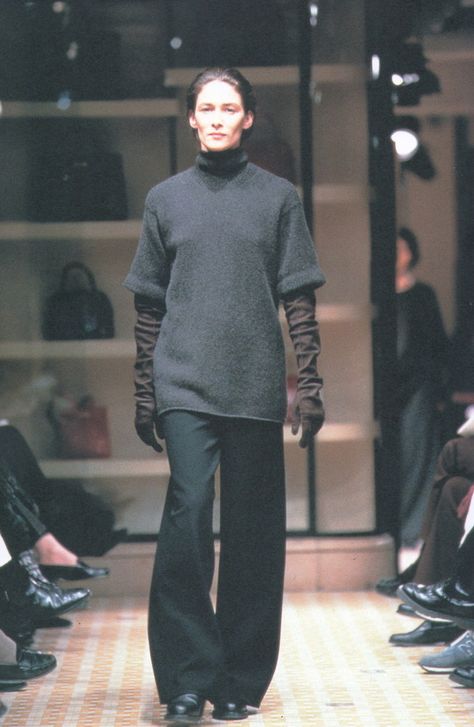 Archive Fashion, Martin Margiela, Looks Style, 90s Fashion, Runway Fashion, Fashion Inspo Outfits, Just In Case, High Fashion, Winter Fashion