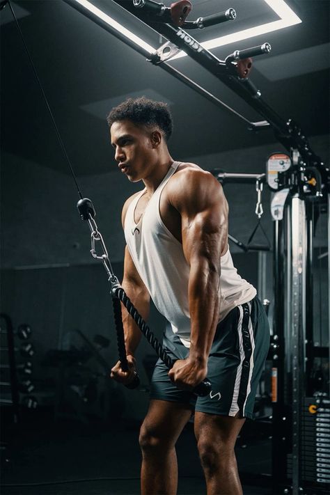 Gym Photoshoot Male, Gym Men Photography, Male Fitness Photography, Women Fitness Photography, Workout Photoshoot, Crossfit Men, Gym Photoshoot, Gym Photography, Workout Routine For Men