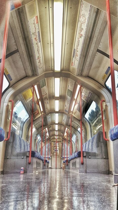 The Central Line Tube Train Tube Train, London Overground, Central Line, London Tube, Corporate Identity Design, County House, London Transport, Route Map, Light Rail