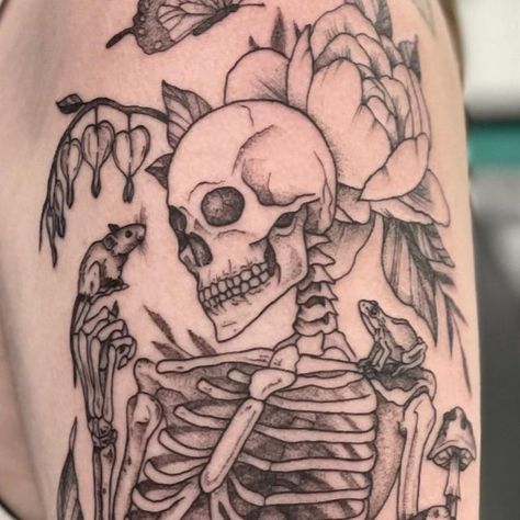 Katie Stacy on Instagram: "Skellyman with critters and flowers! Thanks so much, Brooke, for sitting tough through this piece! I had such a great time sneaking in some cute lil companions for this guy! . . . . . . . #toledo #toledoohio #toledoartists #ohiotattooers #ohiotattooartist #youwilldobetterintoledo #skeletontattoo #naturetattoo #floraltattoo" Skeleton Lady Tattoo, Sitting Skeleton Tattoo, Sitting Skeleton, Ohio Tattoo, Skeleton Tattoos, Toledo Ohio, Nature Tattoos, Thanks So Much, This Guy