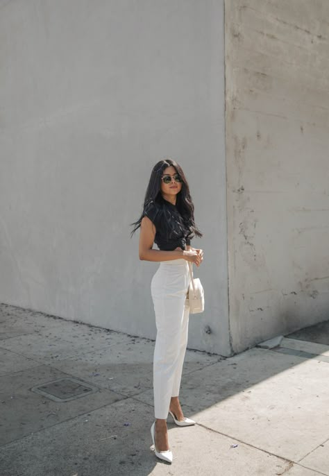 Áo Blu, Outfit Trends, Fashion Weeks, Mode Inspo, Professional Outfits, Business Casual Outfits, Work Attire, Mode Inspiration, White Pants