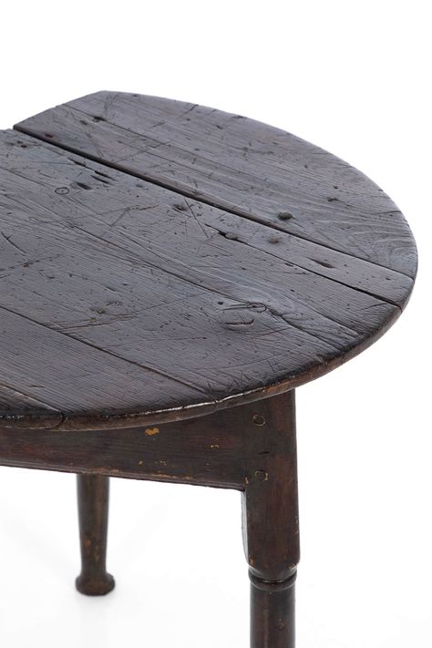 Cricket Table, Square Apron, Cut Nails, How To Cut Nails, Early American, Small Tables, Tapered Legs, 18th Century, Apron