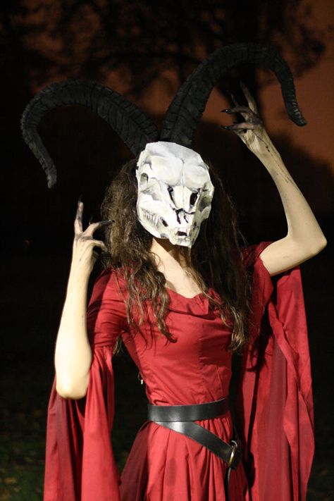 Sorceress with Skull Mask and Horns by Tatterhood Sorceress Costume, Medieval Dress Pattern, Red Eye Makeup, Fair Outfits, Plastic Headband, Halloween Costume Contest, Skull Mask, Easy Costumes, Medieval Dress