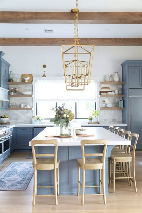 Blue Gray Kitchen Cabinets, Grey Blue Kitchen, Coastal Farmhouse Kitchen, Model Dapur, Quartz Meaning, Blue Cabinets, Aura Crystals, Coastal Kitchen, Grey Kitchen Cabinets