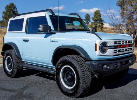 Ford Bronco Limited Heritage Edition Two Door Bronco, Ford Bronco Heritage Edition, 2024 Ford Bronco, Light Blue Bronco, Baby Blue Bronco, 2 Door Bronco, Bronco Heritage Edition, Ford Bronco Heritage, Bronco Heritage