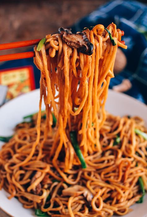 #Long #Life #Noodles recipe, by thewoksoflife.com #chinese #cny Long Life Noodles Recipe, Long Life Noodles, Noodles Asian, Longevity Noodles, Vegetarian Oyster Sauce, Wok Of Life, Noodles Recipes, Noodle Recipe, Noodles Recipe