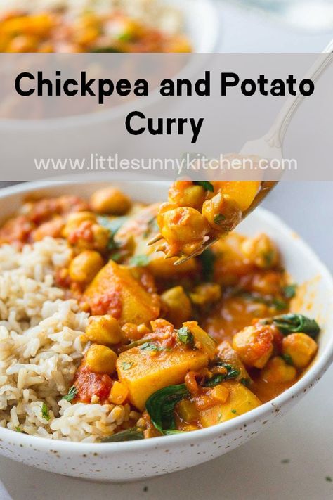 Chickpea And Rice Recipe, Chickpeas And Potatoes, Chana Aloo, Chickpea And Potato, Curry With Chickpeas, Chickpea And Potato Curry, Aubergine Curry, Aloo Masala, Chickpeas Curry