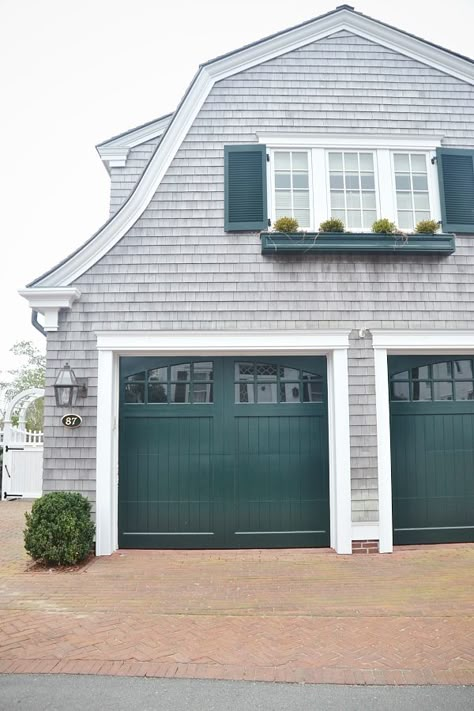 lovely green garage doors. Door Pergola, Green Garage, Garage Door Colors, Hgtv Dream Homes, Modern Garage Doors, Green Shutters, Garage Door Types, Garage Door Styles, Gray House