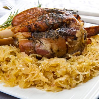 German Style Pork Knuckles and Sauerkraut Pork Roast And Sauerkraut, Pork Cooking Temperature, Traditional German Food, Fresh Ham, Pork Knuckle, Pork Hock, Thanksgiving Foods, Sauerkraut Recipes, German Style