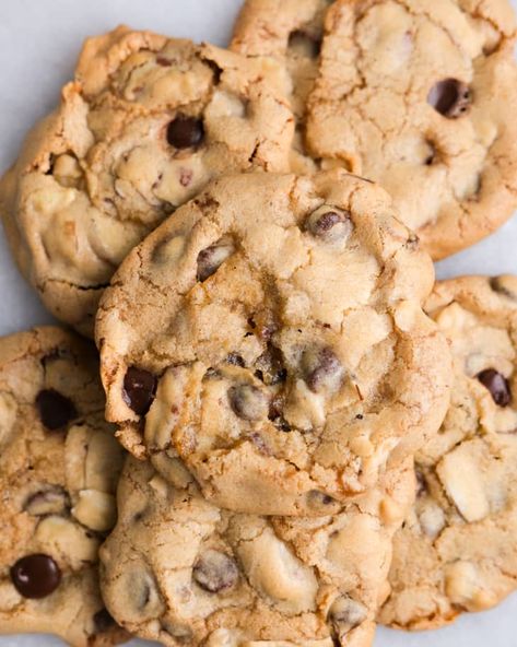 Cloud Cookies, Baking Fails, Celebrity Recipes, Cookie Spread, Candy Cookies, Sliced Almonds, Jennifer Garner, Food Reviews, Sweet Taste